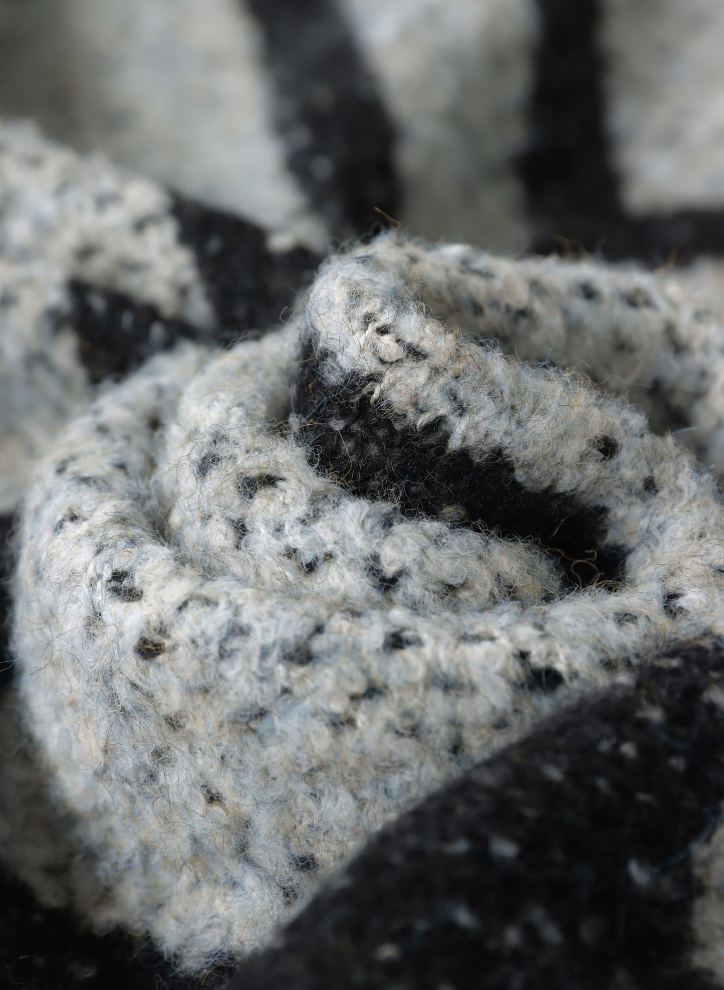 OWNth(オンス) ジオメトリックパターンモヘアタッチオーバークルーニットトップス きれいめ レディース 生地感