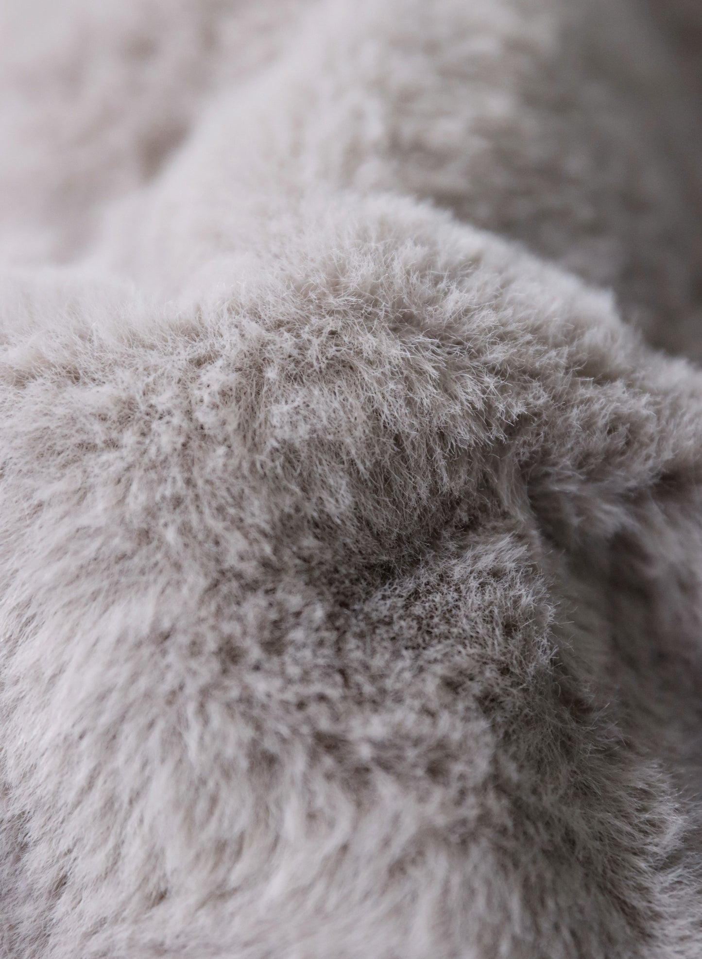 OWNth(オンス) フェイクレザーパッチファーバケットハット きれいめ レディース 生地感