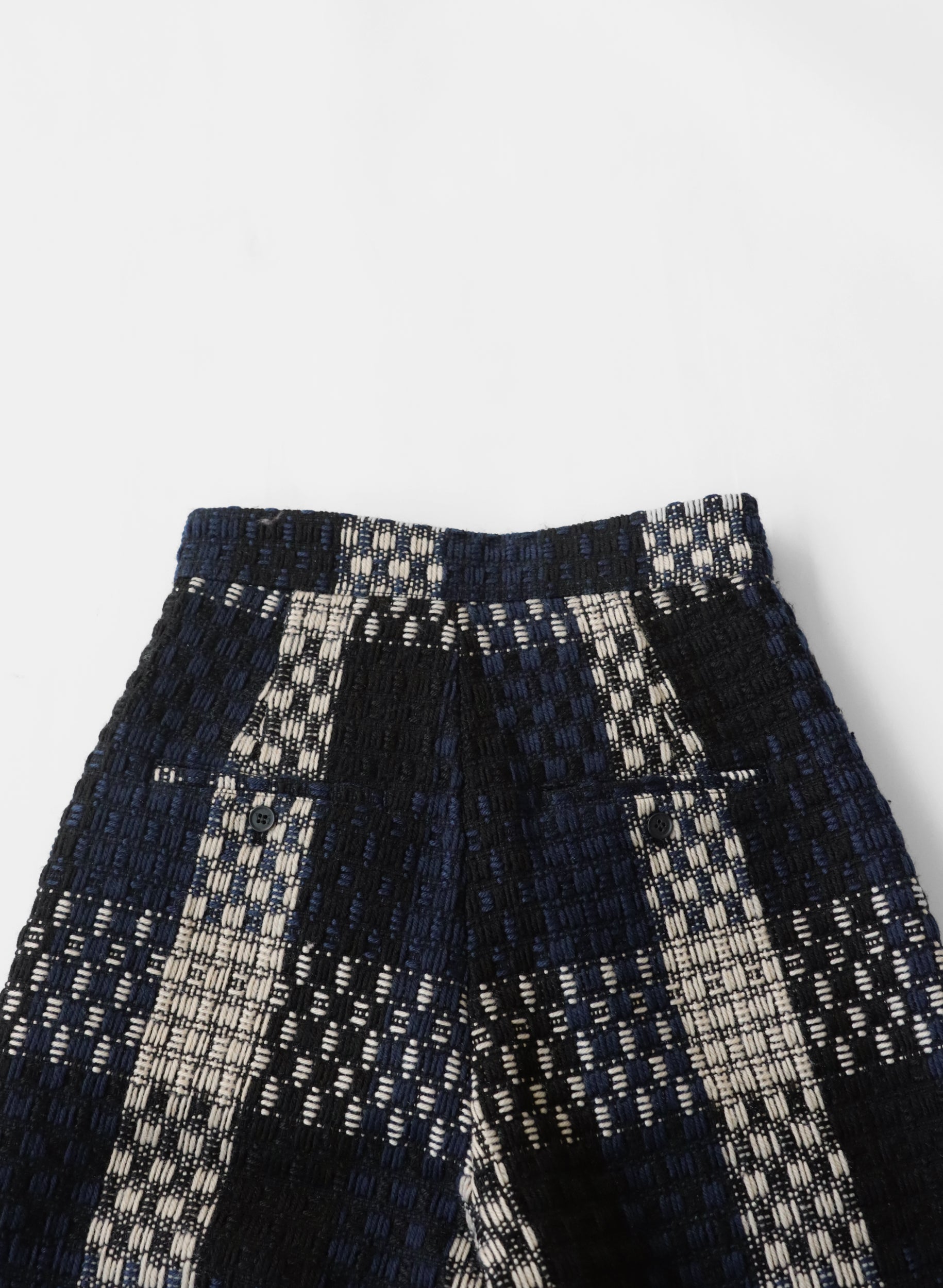 OWNth(オンス) ツイードワイドパンツ きれいめ レディース 後ろ