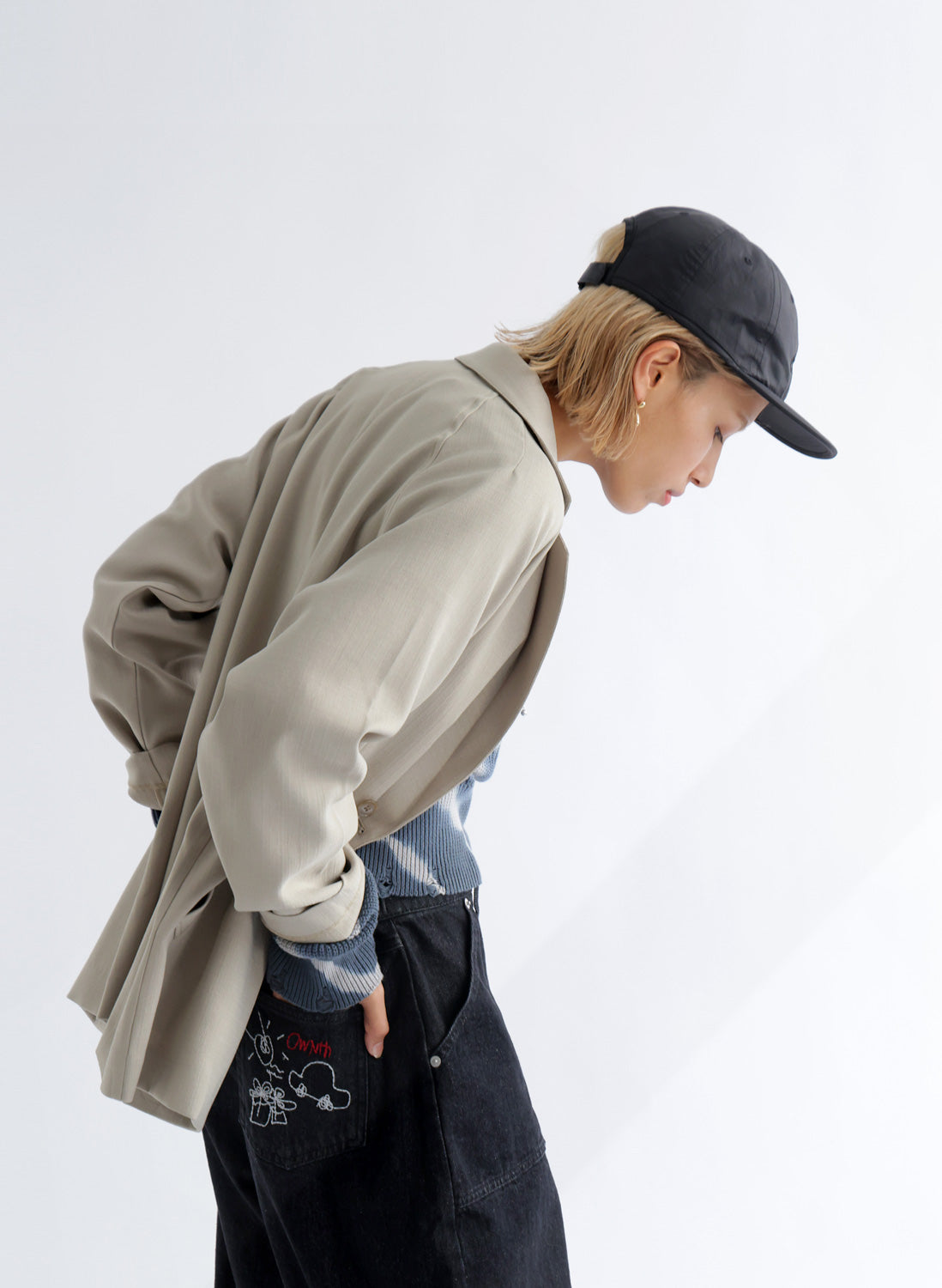 OWNth(オンス) バック刺繍デニムバルーンパンツ きれいめ ユニセックス ブラック 黒
