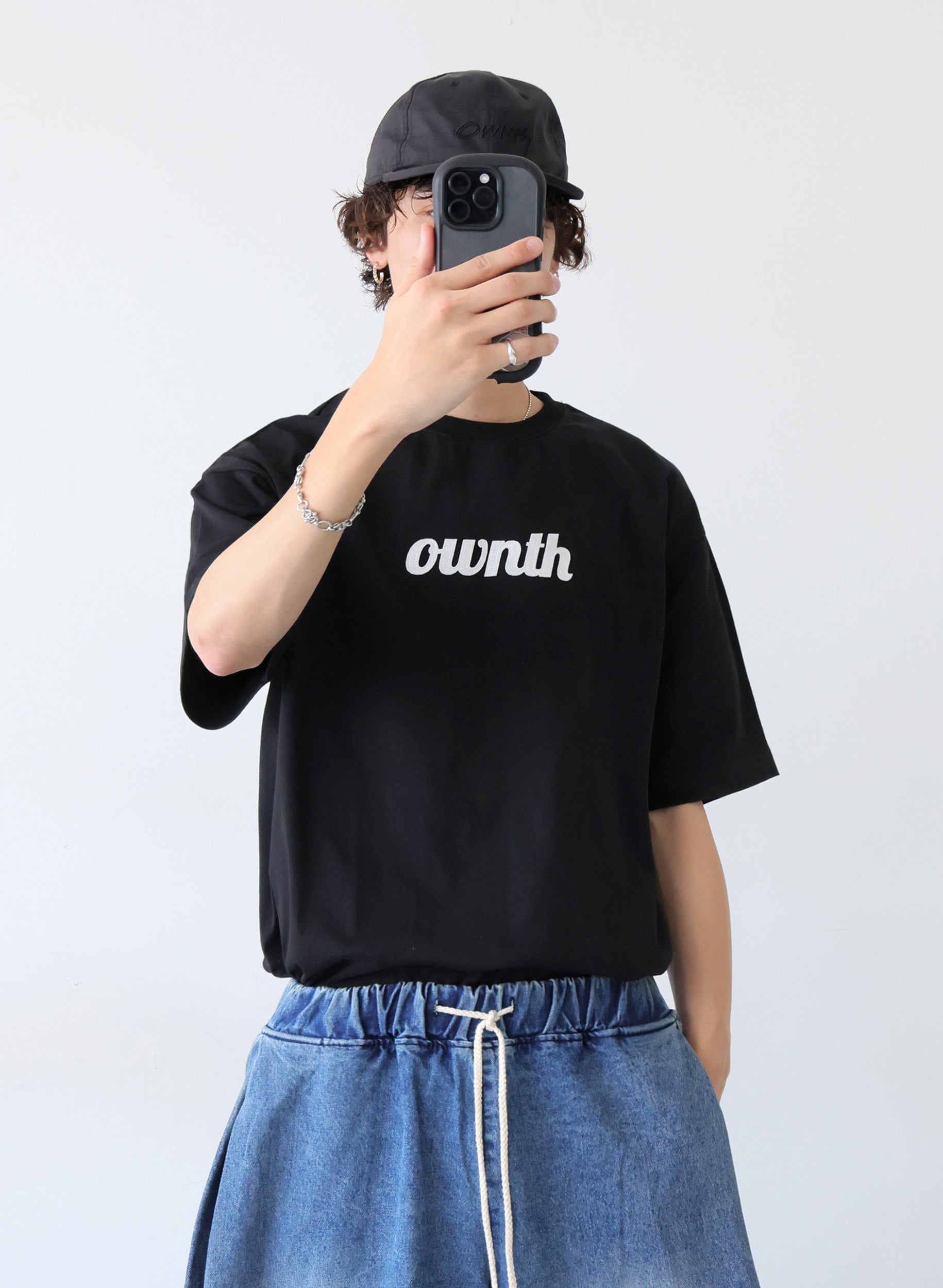 OWNth(オンス) フェルトロゴ刺繍Tシャツ きれいめ ユニセックス ブラック 黒