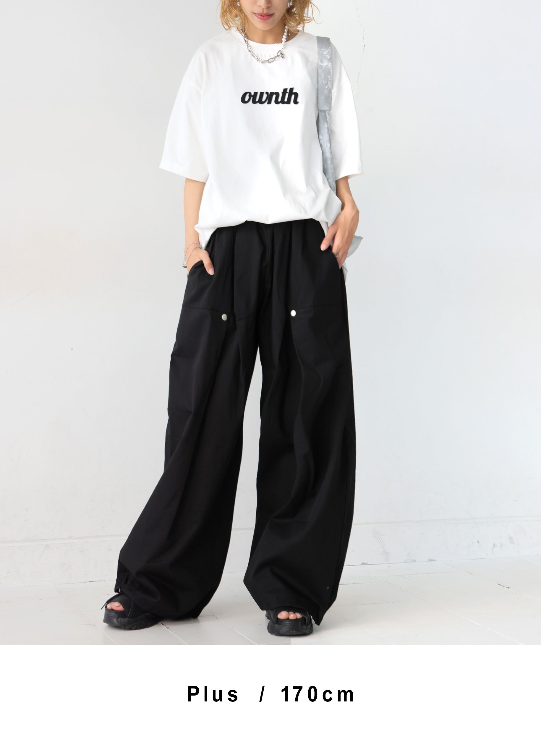 OWNth(オンス) フェルトロゴ刺繍Tシャツ きれいめ ユニセックス ホワイト 白