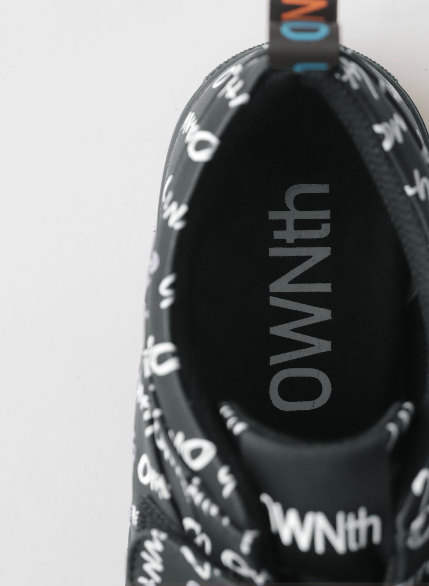 OWNth(オンス) ロゴプリントスニーカー きれいめ レディース 中敷き