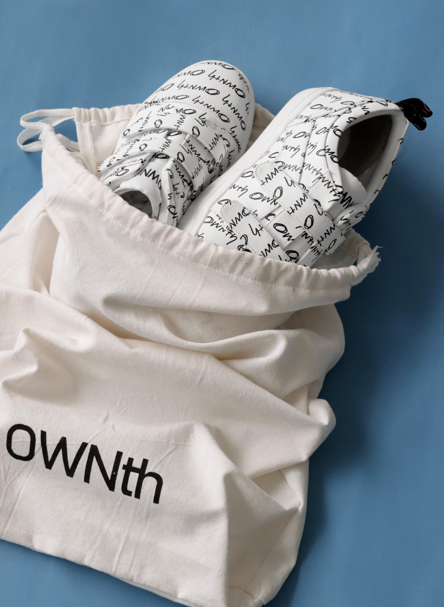 OWNth(オンス) ロゴプリントスニーカー きれいめ レディース ホワイト 白