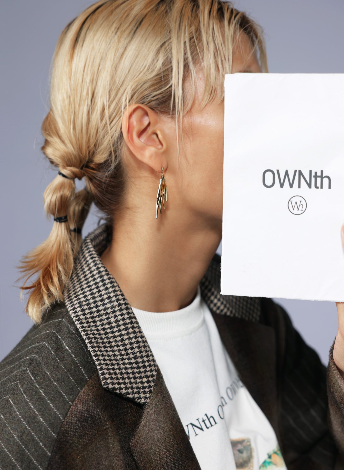 OWNth(オンス) 羽モチーフデザインピアス きれいめ レディース ゴールド