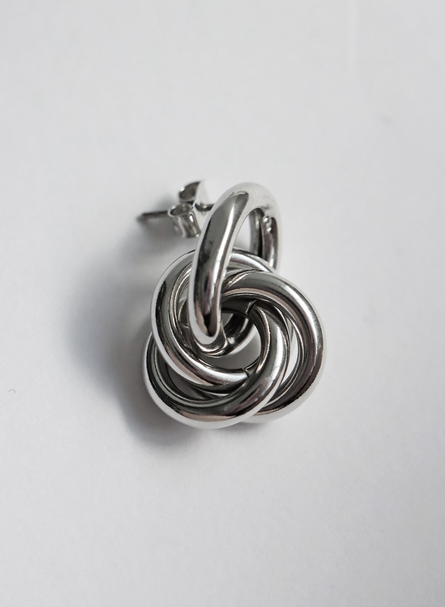 OWNth(オンス) ノットデザインピアス きれいめ レディース シルバー