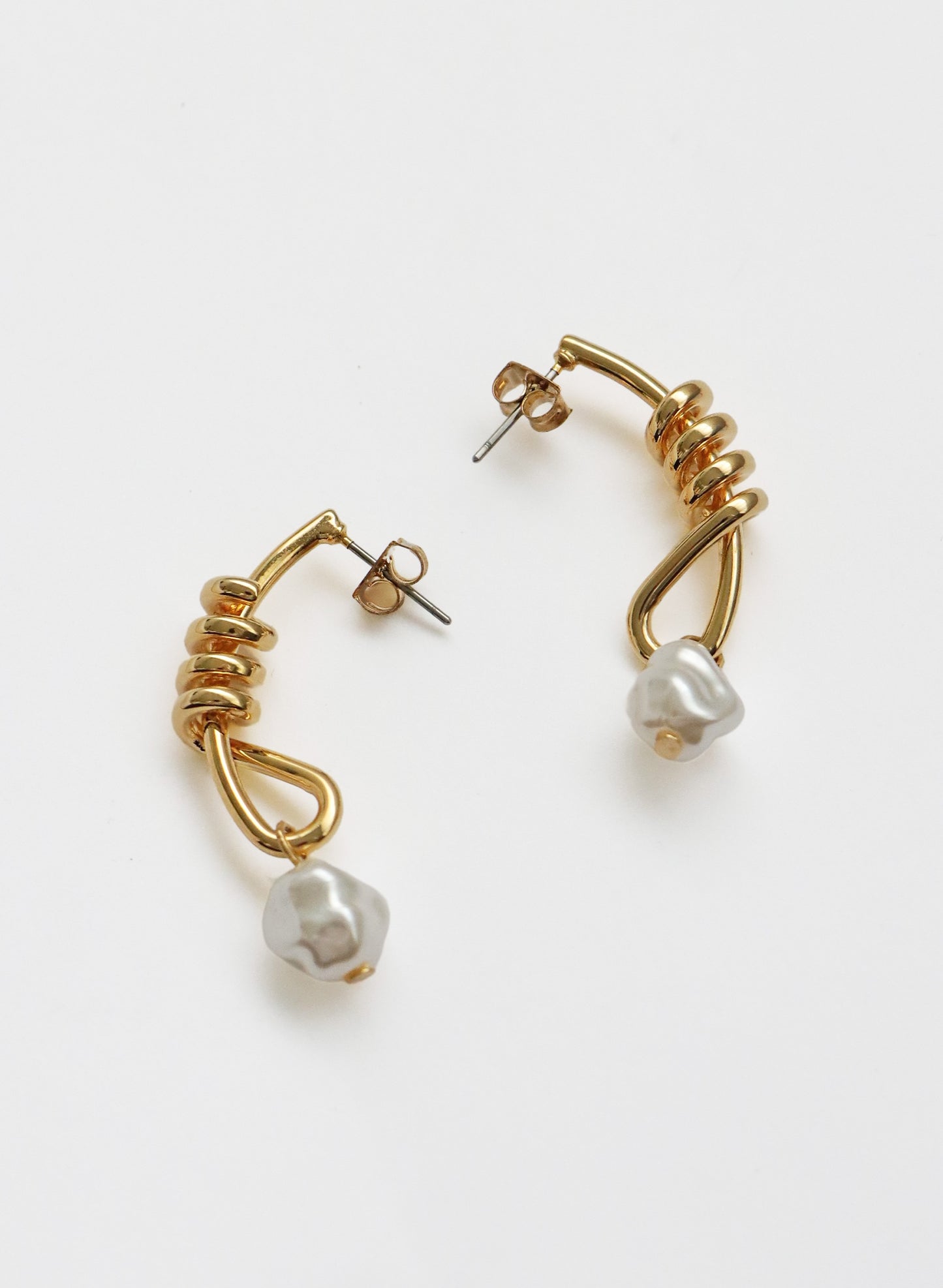 OWNth(オンス) パールモチーフピアス きれいめ レディース ゴールド