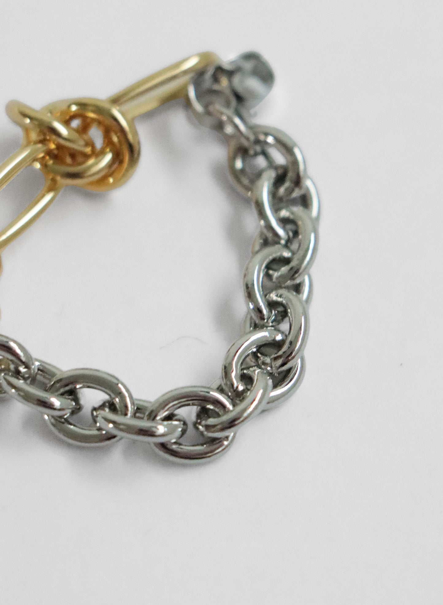 OWNth(オンス) ノットチェーンピアス きれいめ レディース ミックス