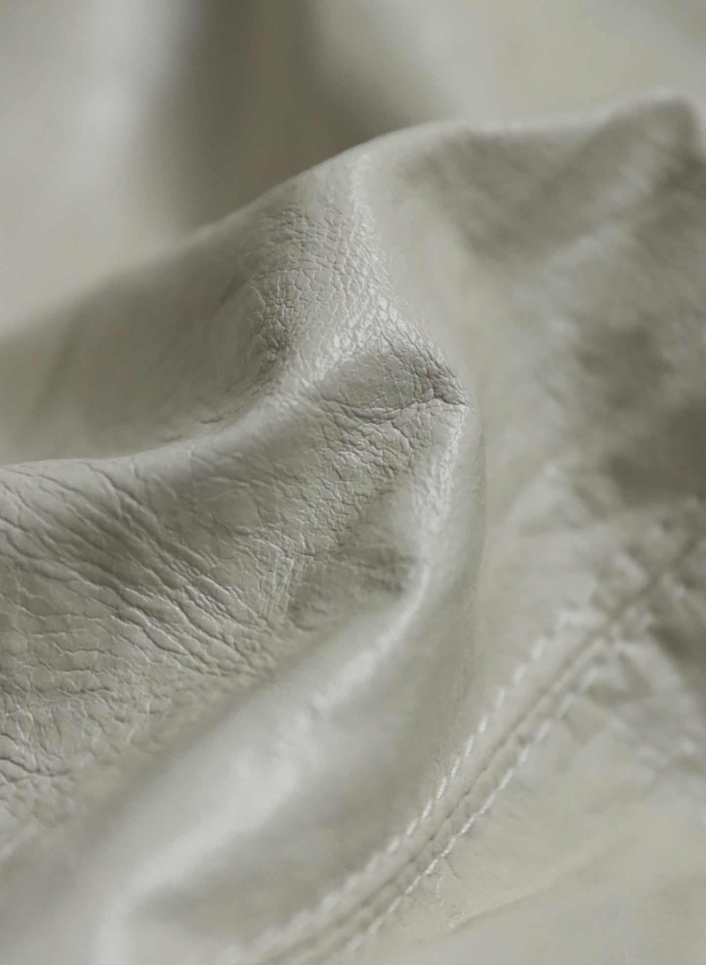 OWNth(オンス) フェイクレザーラウンドショルダーバッグ きれいめ ユニセックス アイボリー