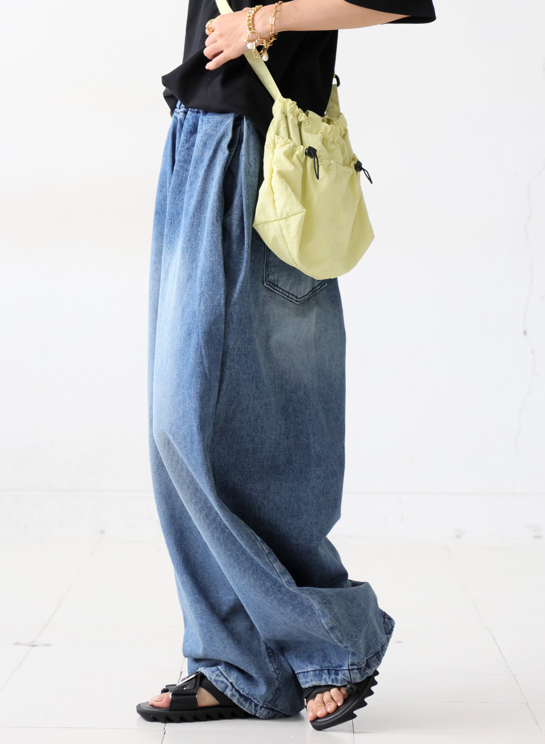 OWNth(オンス) 裾ドロストデザインデニムバルーンパンツ きれいめ ユニセックス ブルー