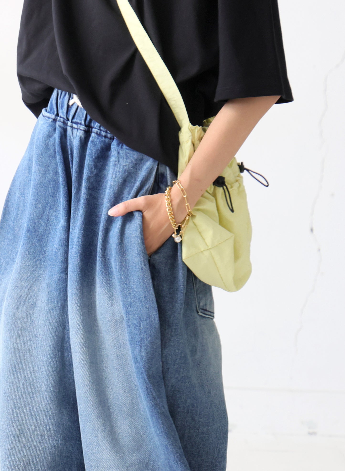 OWNth(オンス) 裾ドロストデザインデニムバルーンパンツ きれいめ ユニセックス ブルー