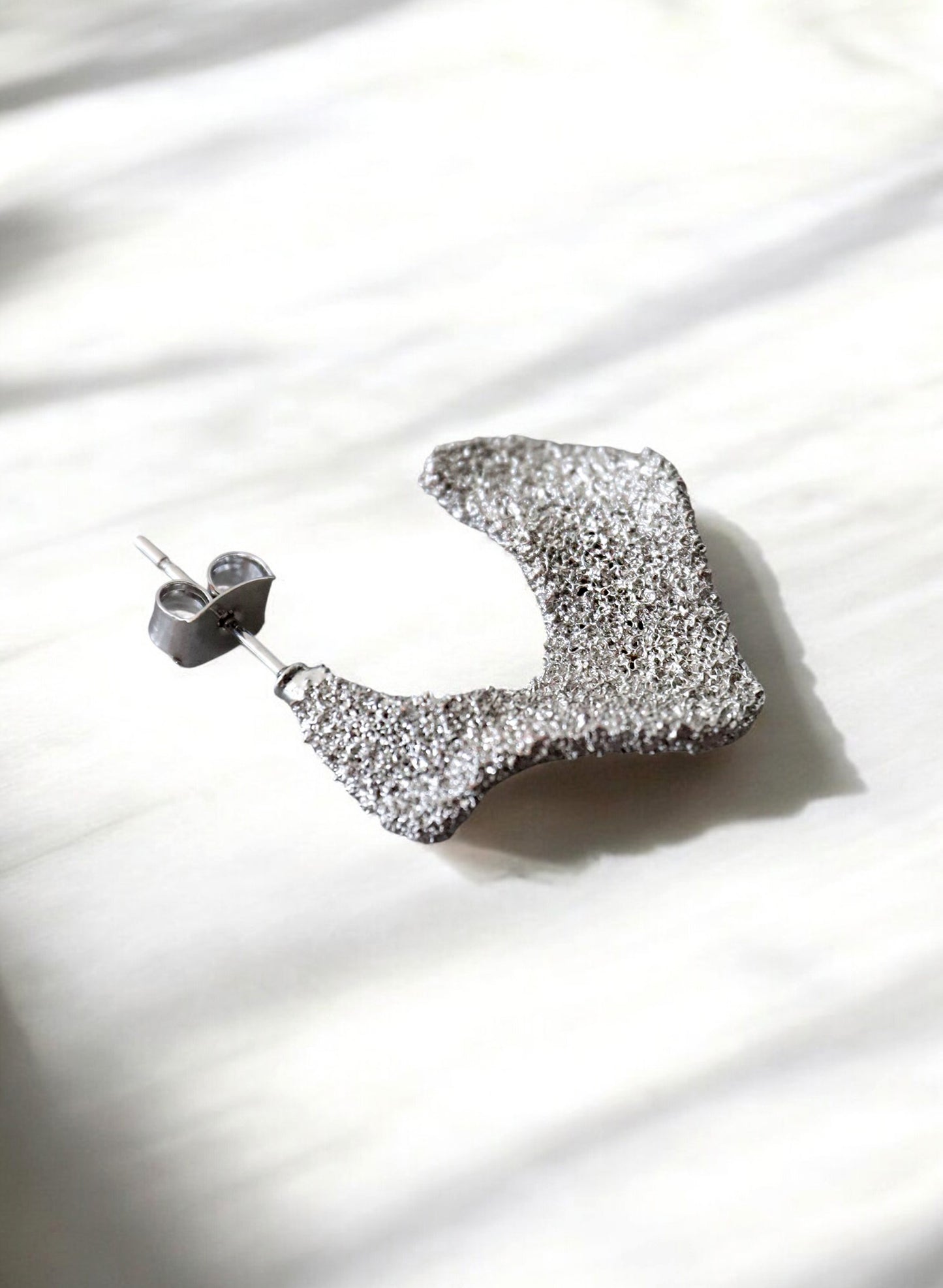OWNth(オンス) アートピースラメピアス きれいめ レディース シルバー silver