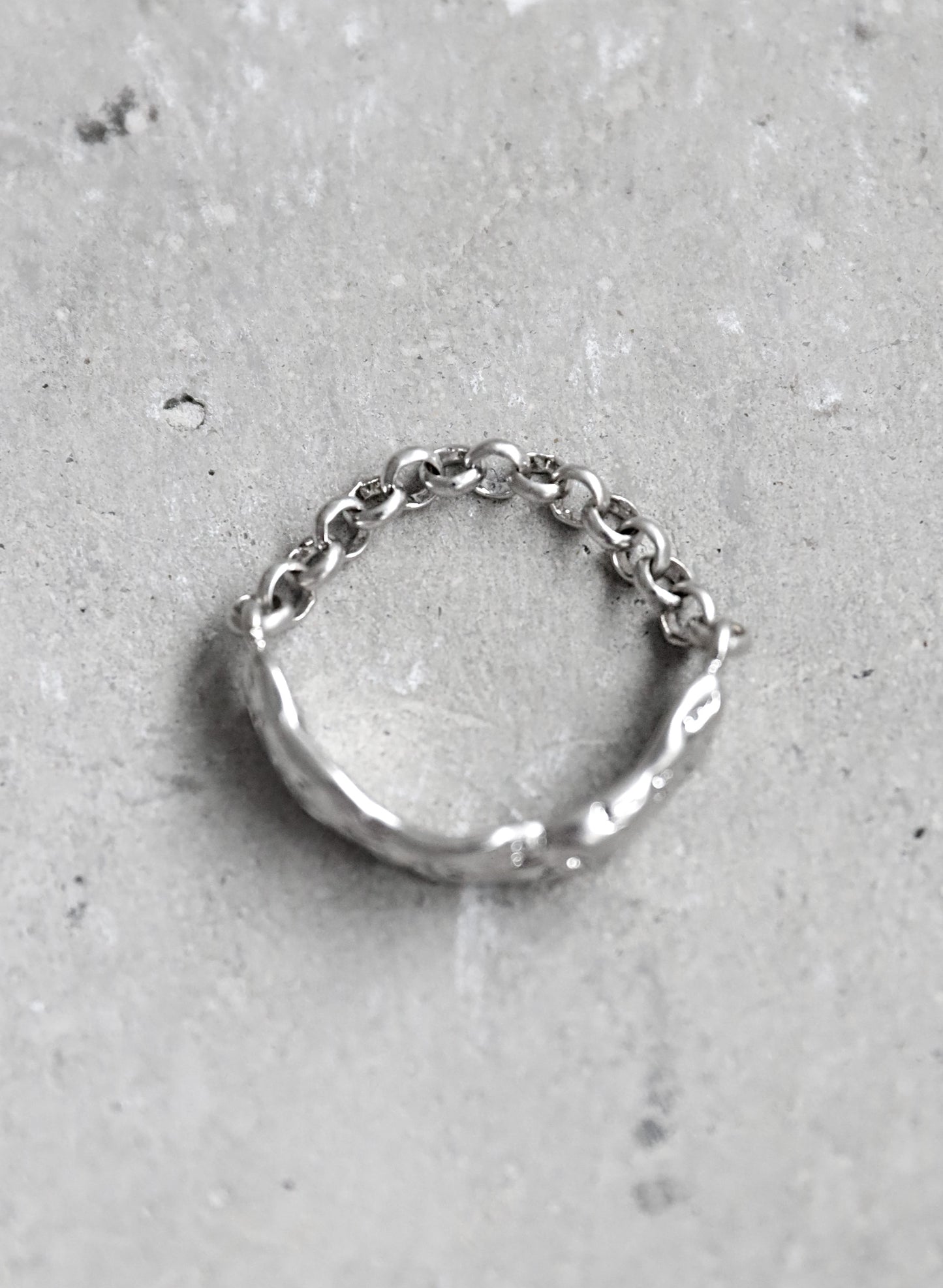 OWNth(オンス) アシンメトリックチェーンリング きれいめ レディース シルバー