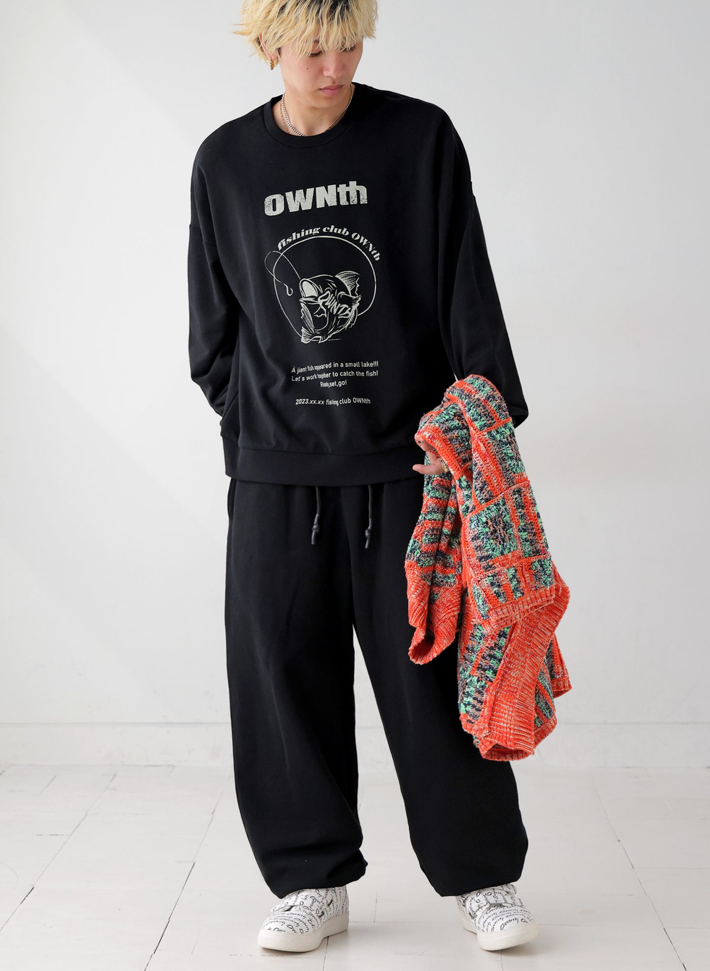 OWNth(オンス) シュリンクチップコードデザイン”OWNth”ロゴスウェットパンツ きれいめ レディース 黒 ブラック