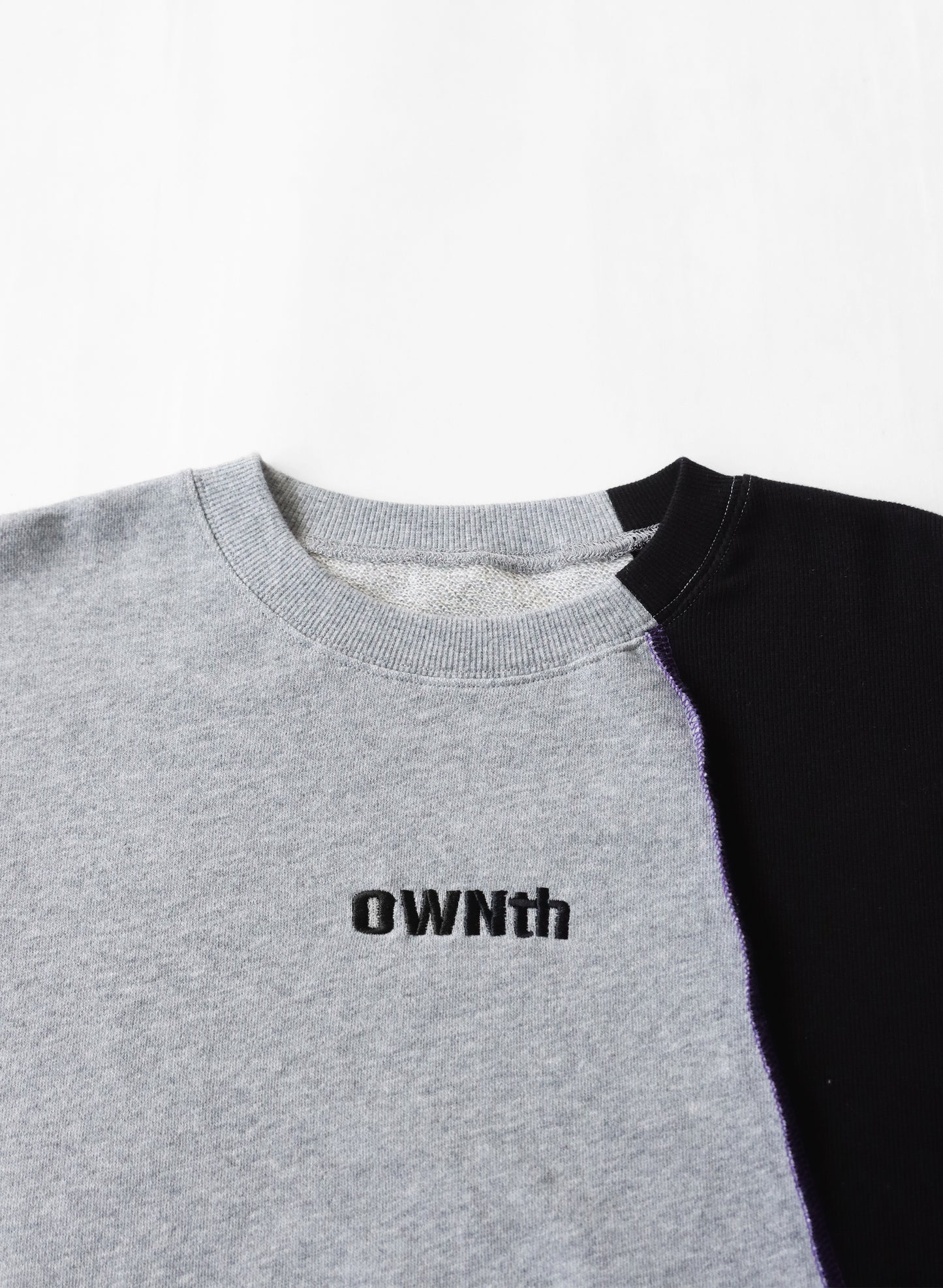 OWNth(オンス) デザインドッキングロゴスウェット きれいめ レディース 首周り
