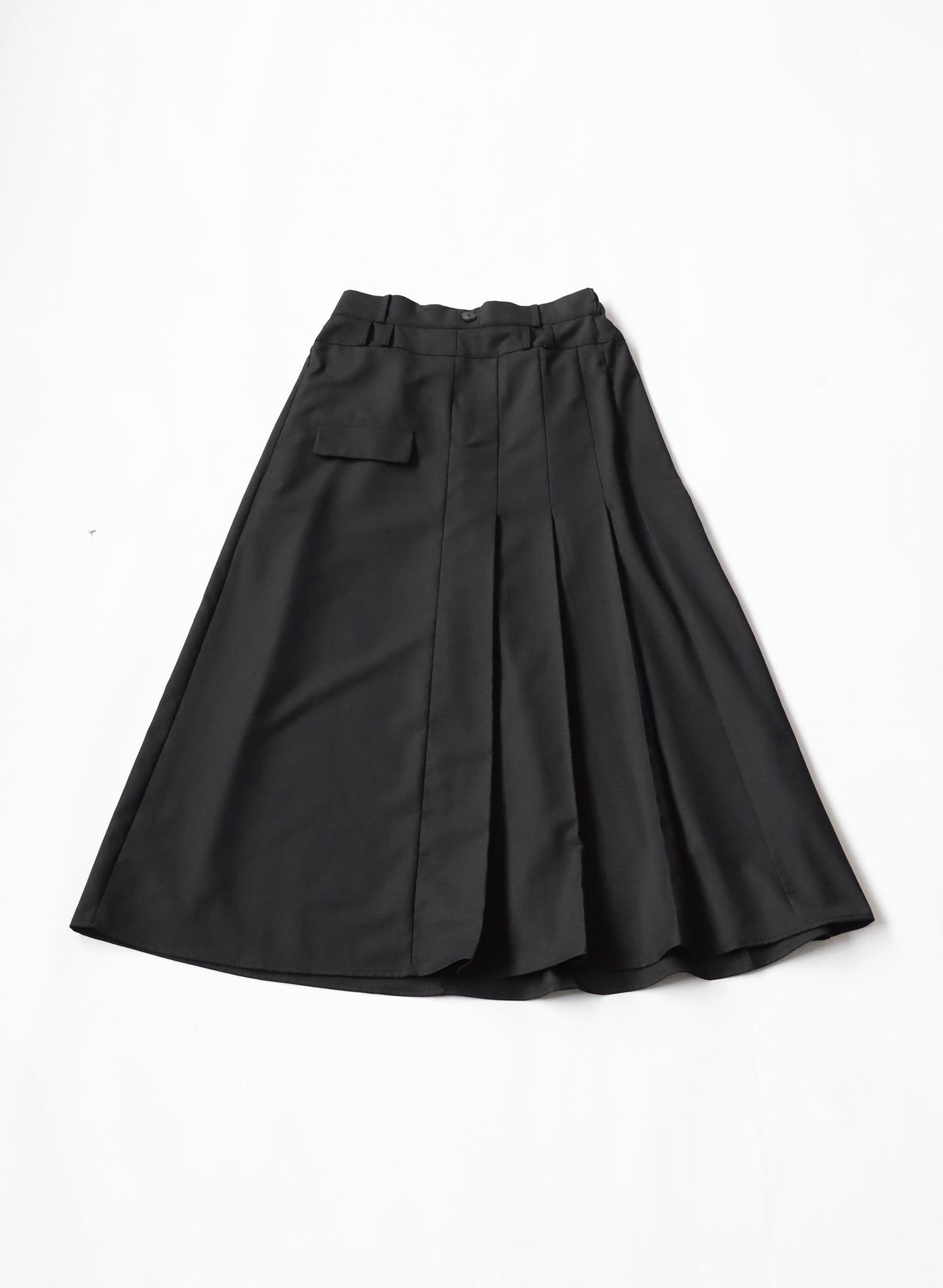 OWNth(オンス) バック刺繍アシメプリーツスカート きれいめ レディース　ブラック　黒