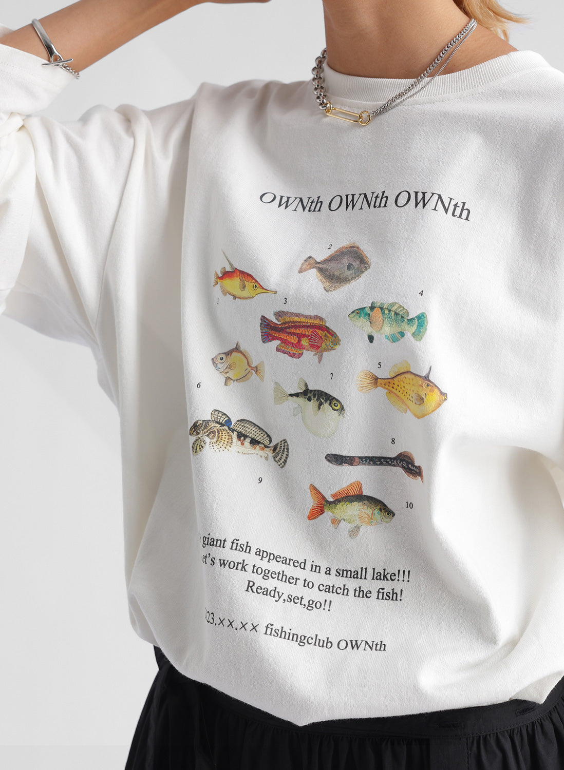 OWNth(オンス) ”fishing club OWNth"クルーネックロングスリーブTシャツ きれいめ レディース　オフホワイト　白
