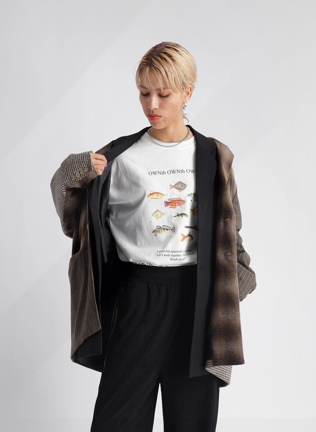 OWNth(オンス) ”fishing club OWNth"クルーネックロングスリーブTシャツ きれいめ レディース　オフホワイト　白