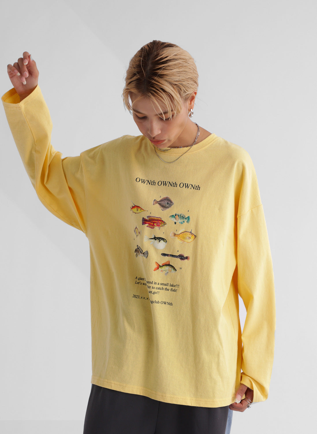 OWNth(オンス) ”fishing club OWNth"クルーネックロングスリーブTシャツ きれいめ レディース　イエロー　黄色