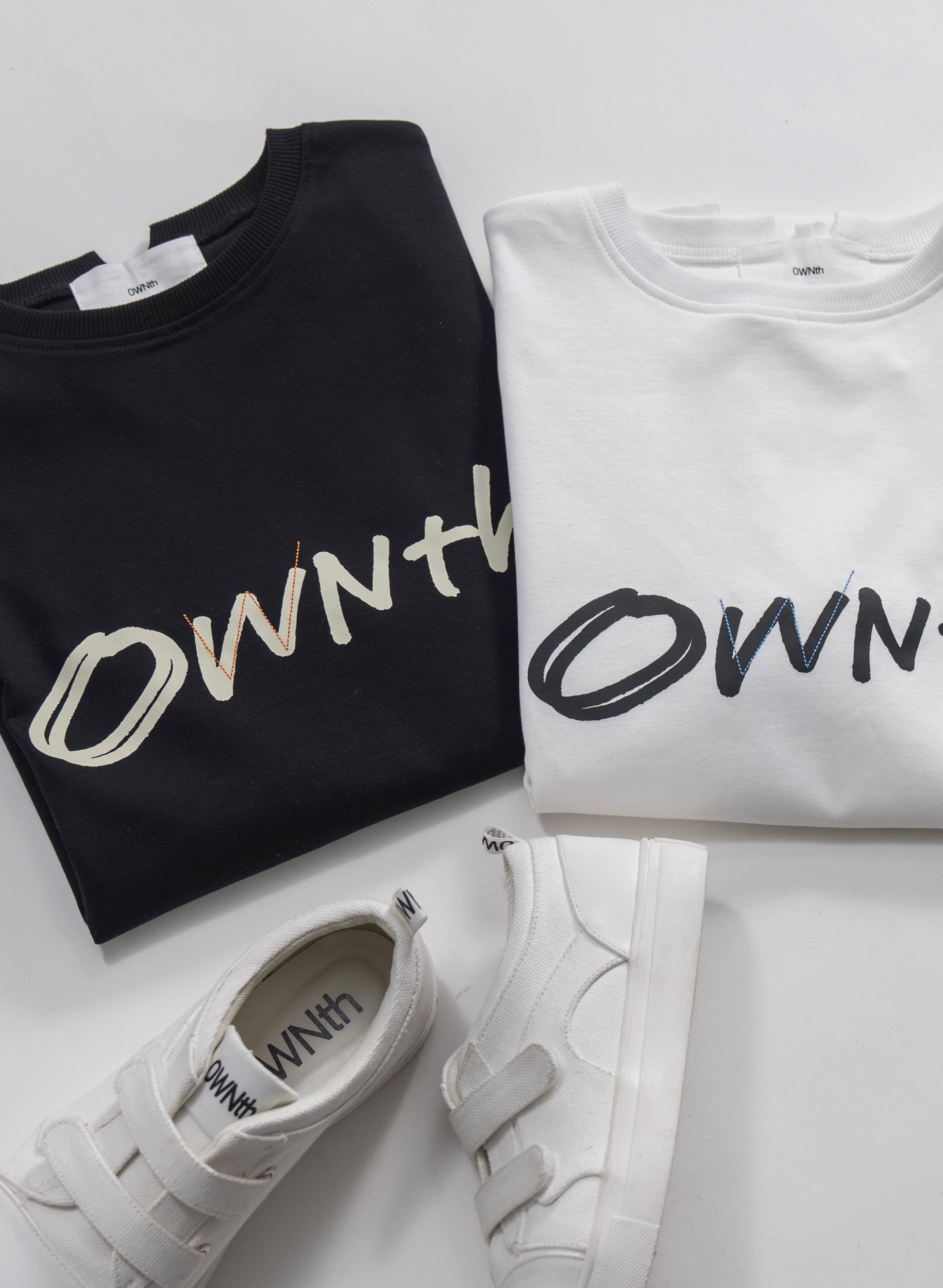 OWNth(オンス) ステッチデザインロゴTシャツ きれいめ レディース